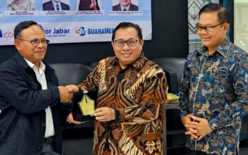 Ketua Dewan Pers Komaruddin Hidayat Buka Dialog Nasional SMSI: Media Baru Harus Mengarah pada Pers Sehat 2 655a7280 img 20251216 wa0000