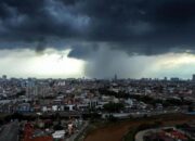 Waspada Cuaca Ekstrem, Masyarakat Diminta Cermat Rencanakan Liburan Nataru 9 c44efe1e e05e 4f0a bd6c b643967da303