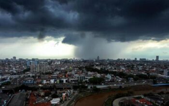 Waspada Cuaca Ekstrem, Masyarakat Diminta Cermat Rencanakan Liburan Nataru 3 c44efe1e e05e 4f0a bd6c b643967da303