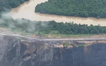 JATAM: Lubang Tambang di DAS Kelay Berau Lebih Dalam dari Sungai, Ancam Keselamatan Warga 3 88405a4c 12b1 49a8 ac30 283b567d8bf3