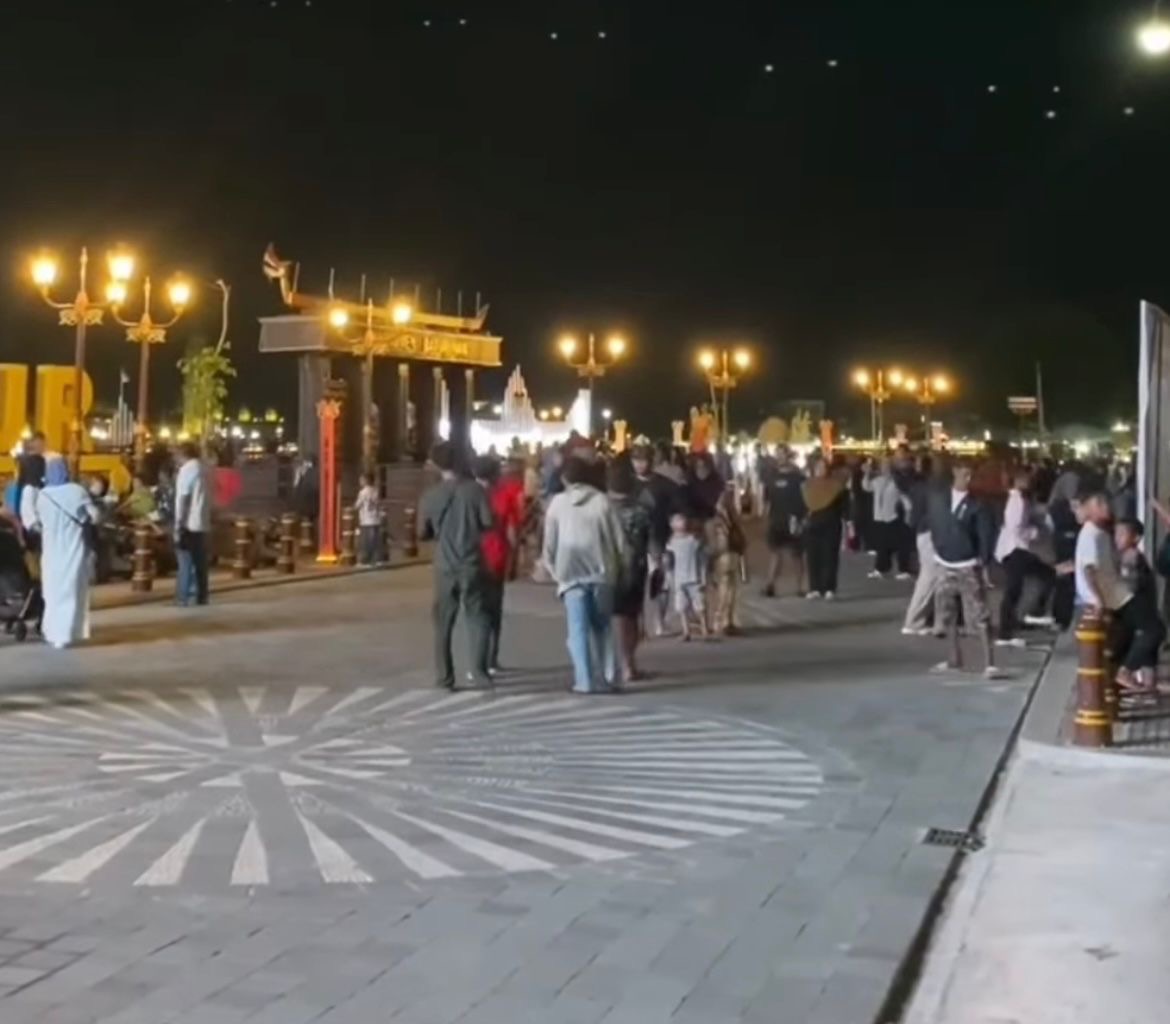 c8271656 dc4a 4025 a38c d1004196c074