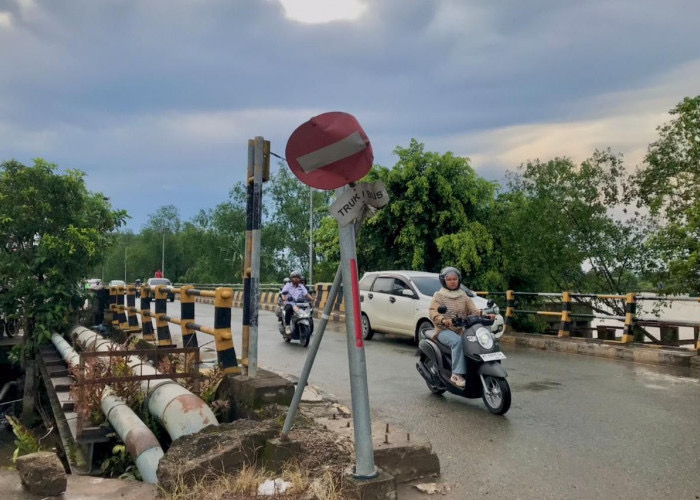 deb1937a 300d 4222 b4be 1548acf5a064