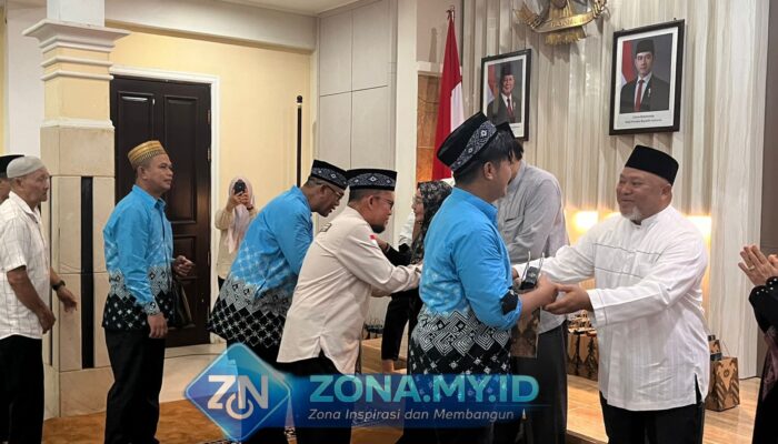 Bupati Berau Lepas 218 Jemaah Haji, Empat Lansia Dapat Pendampingan Khusus Menuju Tanah Suci