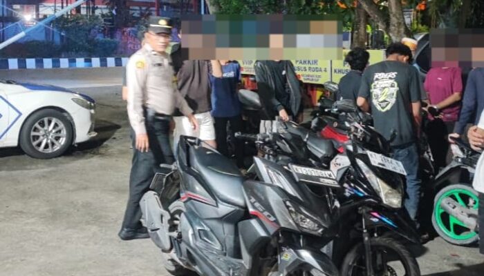 Balap Liar Dibubarkan Polisi, 25 Remaja dan 19 Motor Diamankan di Samarinda