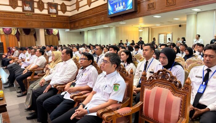 Cerita Gaji Rp160 Ribu hingga Nasi Bulgur, Bupati Kutim Motivasi Ratusan CPNS Baru Pelatihan Dasar