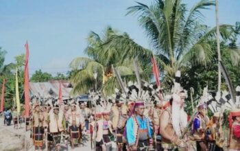 Festival Bekudung Betiung Meriahkan HUT ke-263 Kampung Tumbit Dayak, Gamalis Dorong Pelestarian Budaya Leluhur