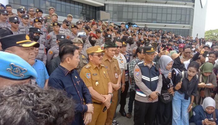 Tampilkan Ritual Suku Bulusu, Masyarakat Sekatak Datangi Kantor Gubernur Kaltara Minta Kepastian Pengaktifan Tambang