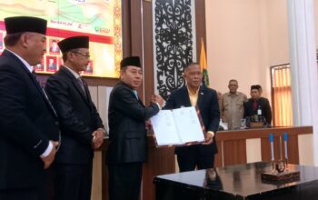 DPRD Bulungan Setujui Pertanggungjawaban APBD 2025, Syarwani Fokus Benahi Tata Kelola Keuangan 3 45bcc8dc img 20260721 wa0039