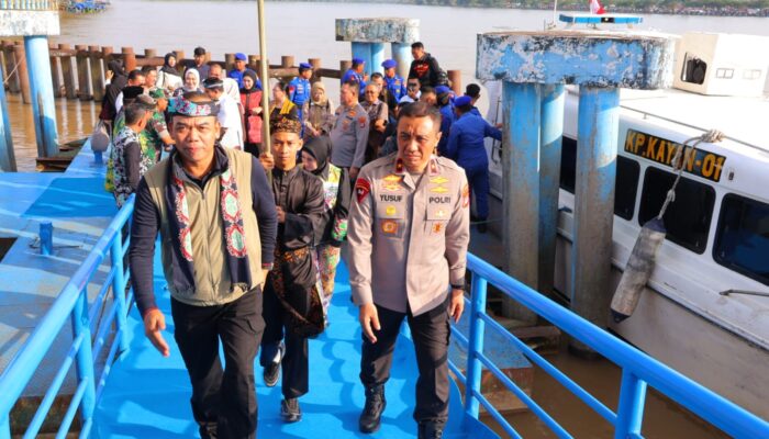 Kapolda Kaltara Irjen Pol. Agus Wijayanto Disambut Prosesi Adat, Awali Pengabdian di Bumi Benuanta