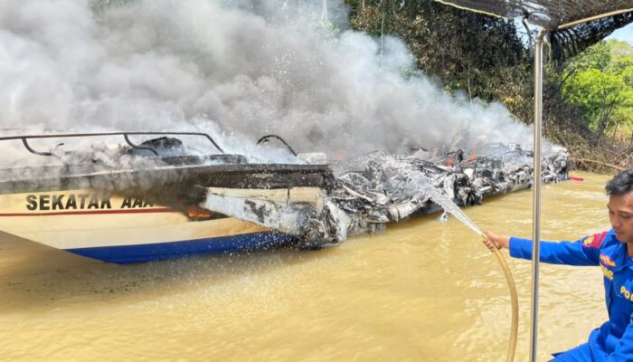 Speedboat Penumpang Sekatak AAA Terbakar di Perairan Salimbatu, Seluruh Penumpang Selamat