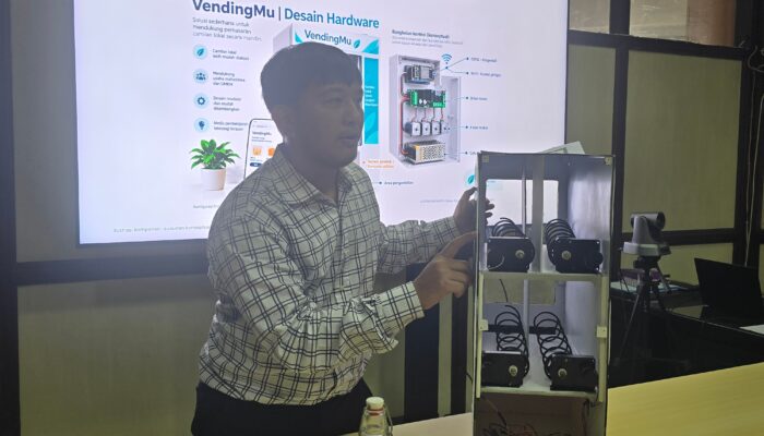 Dari Riset Jadi Produk, Inovasi Kaltim Kembangkan Smart Vending Machine Berbasis IoT untuk UMKM