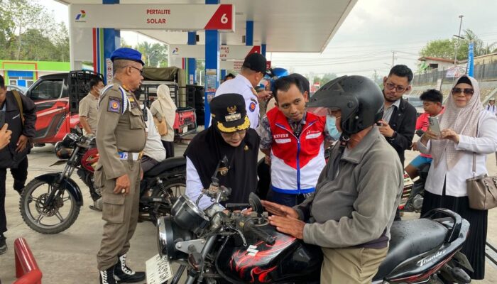 Sidak Dua SPBU, Bupati Berau Tetapkan Batas Pengisian BBM: Pertalite Maksimal 25 Liter, Pertamax Rp400 Ribu