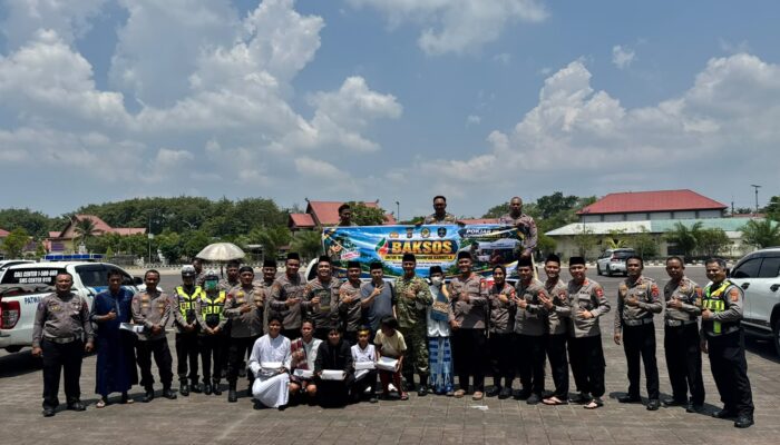 Serdik Sespimmen Polri ke-67 Edukasi Bahaya Karhutla di Berau, Bagikan 1.200 Paket Jumat Berkah