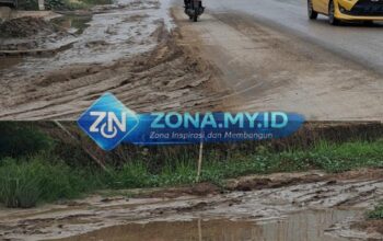 Pengendara Jadi Korban Jalan Berlumpur, Dugaan Aktivitas Galian C di Gunung Tabur Dipertanyakan